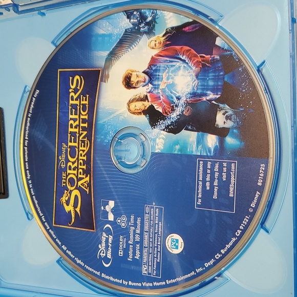 The Sorceror's Apprentice DVD and Blu-Ray set - Picture 5 of 5